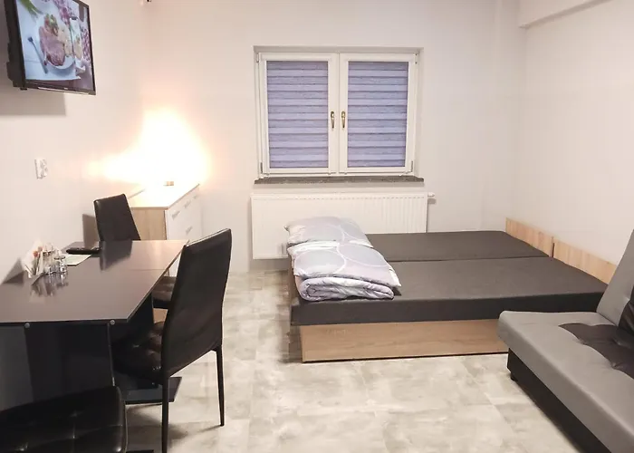 W.mieczowa Lägenhet *